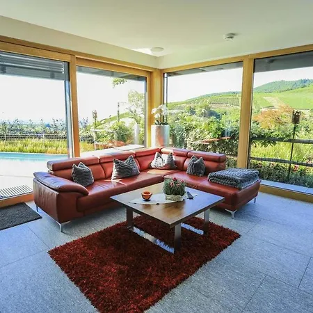 Mit Panoramablick Hébergement de vacances *